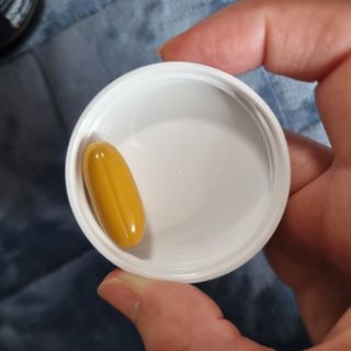 로얄 캐네디언 간이 먼저 알아채는 진한 알부민의 힘, 알부민 골드 — 3.5점을 준 리뷰어가 2023년 5월 올린 사용 사진