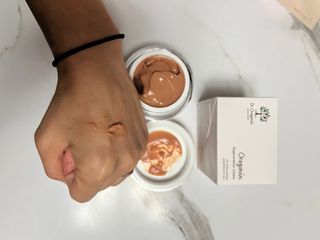 (주)닥터오레고닌 오레고닌 리제너레이티브 크림 — 3.5점을 준 리뷰어가 2023년 10월 올린 사용 사진