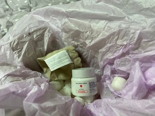 AYU25[아유트웬티파이브]다마스크로즈워터 베이스 천연 수분 촉촉 크림 — 5점을 준 리뷰어가 2021년 2월 올린 사용 사진