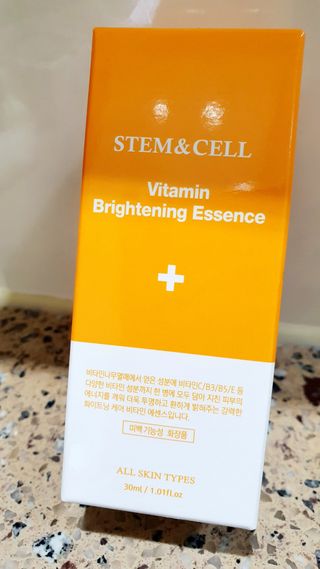 체르엠 스템앤셀 비타민 브라이트닝 에센스 30ml 1개 — 4점을 준 리뷰어가 2021년 8월 올린 사용 사진