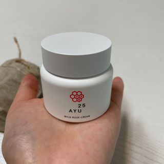 AYU25[아유트웬티파이브]다마스크로즈워터 베이스 천연 수분 촉촉 크림 — 4점을 준 리뷰어가 2021년 3월 올린 사용 사진