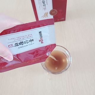 힘내라김홍삼 홍삼활력진 50ml x 5포 — 3점을 준 리뷰어가 2021년 4월 올린 사용 사진