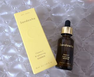 스킨큐어 산다화 비타민c 화이트닝 에센스 30ml — 4점을 준 리뷰어가 2021년 8월 올린 사용 사진