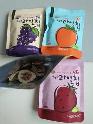 아비삭 과일칩 딸기, 감, 포도, 바나나 4종 — 3점을 준 리뷰어가 2021년 8월 올린 사용 사진
