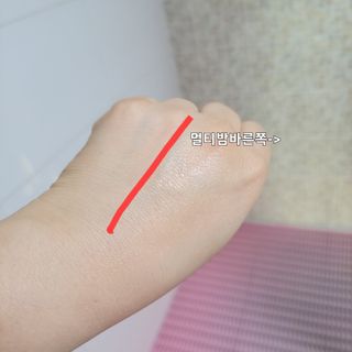 스킨큐어 산다화 카멜리아 안티 링클 멀티밤 — 5점을 준 리뷰어가 2022년 11월 올린 사용 사진