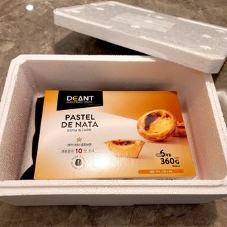 디앙뜨 포르투갈 에그타르트 오리지널 맛+패션후르츠+초콜릿타르트 맛 중 택1 — 5점을 준 리뷰어가 2021년 8월 올린 사용 사진