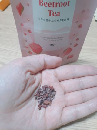 마시다 매혹적인 붉은 빛이 입안 가득히, 비트루트차 — 5점을 준 리뷰어가 2021년 3월 올린 사용 사진