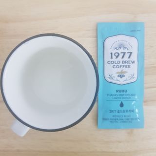 여우두마리 1977 콜드브루 스틱 더치커피 루후 커피팩토리 — 5점을 준 리뷰어가 2021년 2월 올린 사용 사진