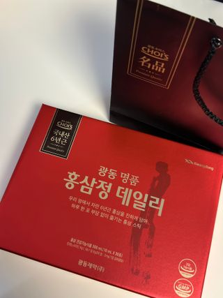광동생활건강 광동 명품 홍삼정데일리 10mL x 30포 — 5점을 준 리뷰어가 2023년 4월 올린 사용 사진