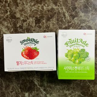 [복음자리] 바리스타 패키지 2종 랜덤발송 (딸기스무디 스틱+샤인머스캣에이드 or 망고스무디+자몽에이드) — 5점을 준 리뷰어가 2022년 7월 올린 사용 사진