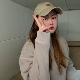 MAPLESYRUPFACTORY 메이플 피그먼트 맨투맨 8.COL — 5점을 준 리뷰어가 2023년 4월 올린 사용 사진