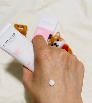[후르디아] 모공블러 비건 선 프라이머 — 4점을 준 리뷰어가 2022년 6월 올린 사용 사진