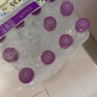 몽베스트 [MONTBEST]위드어스 500mL 20병 — 5점을 준 리뷰어가 2022년 10월 올린 사용 사진