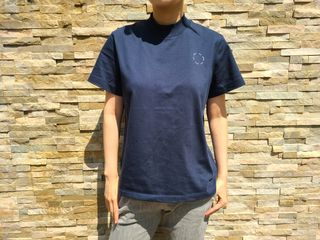 로서울 High Neck T-Shirt Navy, Gray — 5점을 준 리뷰어가 2021년 5월 올린 사용 사진
