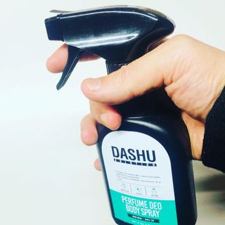 다슈코리아 다슈 솔루션 퍼퓸 데오 바디스프레이 프레쉬 그린 200ml — 4.5점을 준 리뷰어가 2021년 5월 올린 사용 사진