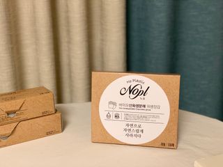 노플(NOPL) 노플 친환경 바이오 산화 생분해  항균 일회용 위생 비닐장갑 100매 + 지퍼백 소형, 대형 — 5점을 준 리뷰어가 2021년 10월 올린 사용 사진
