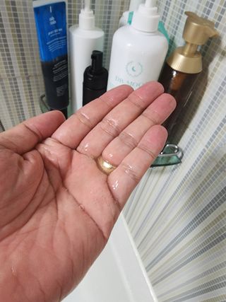 [닥터문] 센텔라 시카케어 화이트머스크 바디워시 1000ml — 5점을 준 리뷰어가 2023년 8월 올린 사용 사진