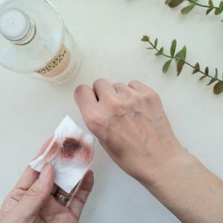 [후르디아] 눈시림없는 올영 립앤아이 리무버 — 5점을 준 리뷰어가 2023년 11월 올린 사용 사진