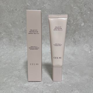 프리마인 선크림만 바꿨을 뿐인데 매일 물 2L챙겨먹고 기초케어 완벽하게 한 물빛피부 완성,셀라브UV프로텍터 — 4.5점을 준 리뷰어가 2023년 6월 올린 사용 사진
