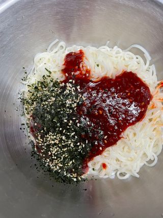 [한면원] 비빔국수 2인분 — 5점을 준 리뷰어가 2022년 7월 올린 사용 사진