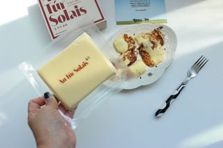 앙투어솔레 아일랜드 구워먹는 치즈 100 자연 치즈 와인안주 300g(100g x 3팩) — 5점을 준 리뷰어가 2022년 10월 올린 사용 사진
