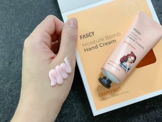 파시 FASCY 高保湿ハンドクリーム40ml+80ml セット — 5점을 준 리뷰어가 2021년 8월 올린 사용 사진