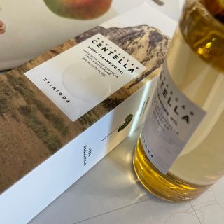 스킨1004 [SKIN1004] 마다가스카르 센텔라 라이트 클렌징 오일 200ml — 3점을 준 리뷰어가 2024년 7월 올린 사용 사진