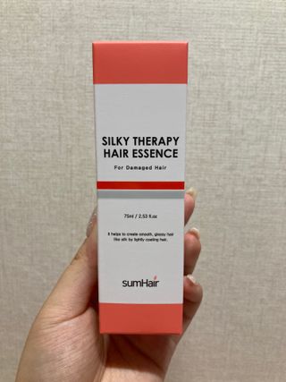 썸헤어 / SUMHAIR 썸헤어 실키 테라피 헤어 에센스 — 5점을 준 리뷰어가 2021년 6월 올린 사용 사진