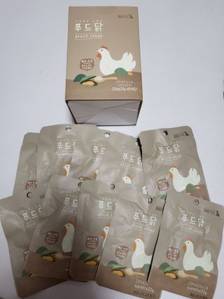 도그퓨어 푸드닭 강아지 닭고기 통살 애견간식 오리지널/차전자피/초록입홍합 — 5점을 준 리뷰어가 2021년 11월 올린 사용 사진
