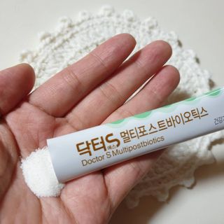 닥터s 멀티포스트바이오틱스 — 4점을 준 리뷰어가 2021년 3월 올린 사용 사진