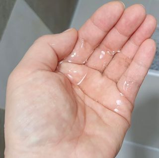 달리프 진저 베러 퍼퓸 탈모 완화 샴푸 1000ml 향 3종 — 5점을 준 리뷰어가 2021년 3월 올린 사용 사진