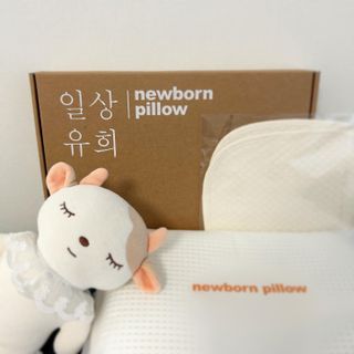 일상유희 newborn 뉴본필로우 아기두상관리베개 — 5점을 준 리뷰어가 2023년 1월 올린 사용 사진