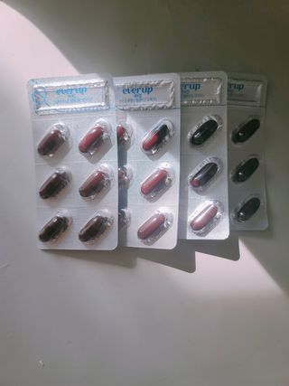[몸엔용] 에버업 멀티비타민&미네랄, 눈건강 루테인 혈행건강 오메가3, 면역 프로바이오틱스 3종 택1 — 5점을 준 리뷰어가 2022년 4월 올린 사용 사진