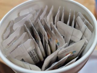 [몸엔용] 전국 이마트 런칭 신상, 아침을 깨우는 녹용 아침녹용 10g x 28포 — 5점을 준 리뷰어가 2021년 7월 올린 사용 사진
