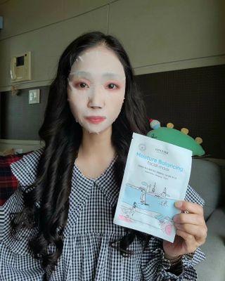 세뚜아(Cettua) [세뚜아] 모이스처 밸런싱 페이셜 마스크 Cettua Moisture Balancing Facial Mask 5매 — 5점을 준 리뷰어가 2024년 4월 올린 사용 사진