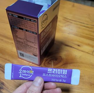 [유산균] 오마이락 프리미엄 포스트바이오틱스 30P — 5점을 준 리뷰어가 2022년 12월 올린 사용 사진