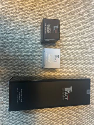 The Fact [5 IN 1] 더 팩트 내추럴 에스에프엔 에이틴 스킨토너 — 5점을 준 리뷰어가 2021년 2월 올린 사용 사진