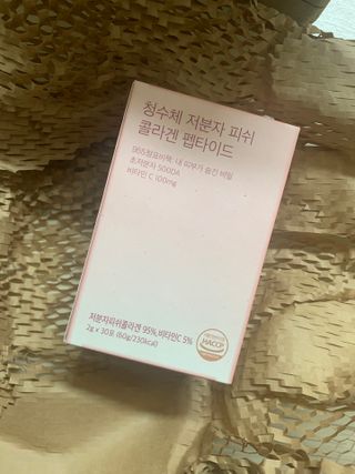 방방곳곳 청수체 콜라겐 — 4점을 준 리뷰어가 2022년 3월 올린 사용 사진