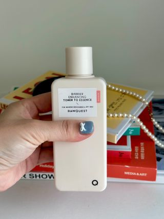 로우퀘스트 베리어 인핸싱 토너투에센스 200ml — 5점을 준 리뷰어가 2023년 11월 올린 사용 사진