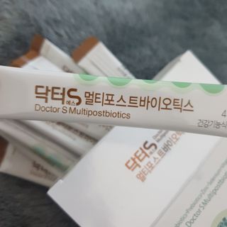 닥터s 멀티포스트바이오틱스 — 5점을 준 리뷰어가 2021년 3월 올린 사용 사진