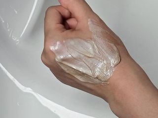스킨1004 [SKIN1004] 마다가스카르 센텔라 앰플 폼 125ml — 5점을 준 리뷰어가 2024년 8월 올린 사용 사진