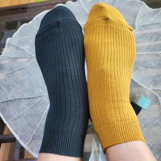 [사이즈가 있는 양말 필로이] 남/여 골지 발목 양말 4족 세트 남【S, M, L, XL】여【S, M, L】_컬러 랜덤 — 4점을 준 리뷰어가 2022년 6월 올린 사용 사진