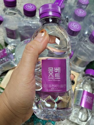 몽베스트 [MONTBEST] 330mL 20병 — 5점을 준 리뷰어가 2021년 10월 올린 사용 사진