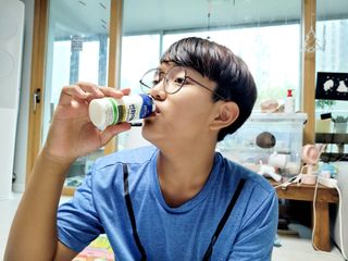 LIVE 매일바이오 썬화이버 드링킹 요거트 — 5점을 준 리뷰어가 2022년 8월 올린 사용 사진
