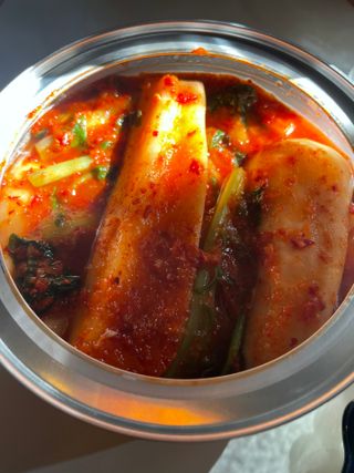 셰프애찬 알타리김치 총각김치 1kg — 3점을 준 리뷰어가 2022년 10월 올린 사용 사진