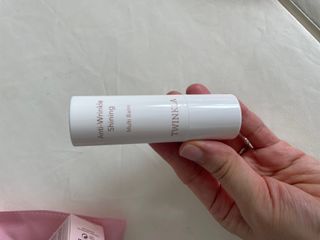 트윙클라 안티링클 샤이닝 멀티밤 — 4.5점을 준 리뷰어가 2022년 7월 올린 사용 사진