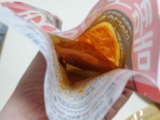 하나마이 [마마쿡] 전 청와대 천상현 셰프의 밑반찬  5종세트(소고기 장조림+연근조림+진미채+간장김자반+새우김자반) — 5점을 준 리뷰어가 2023년 4월 올린 사용 사진