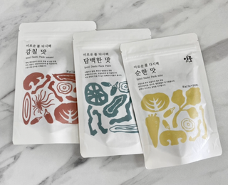 이풀 이로운풀 다시팩 3종세트(담백한맛, 감칠맛, 순한맛) — 4.5점을 준 리뷰어가 2022년 10월 올린 사용 사진