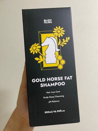 [바디홈즈] 골드 마유 샴푸 — 4점을 준 리뷰어가 2021년 11월 올린 사용 사진