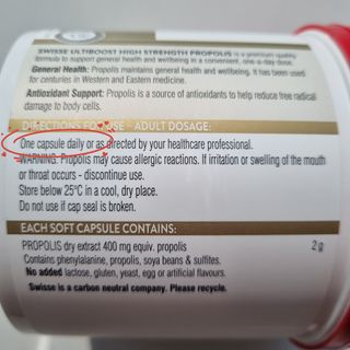 Swisse 스위스 고함량 프로폴리스 2,000mg 210정 — 5점을 준 리뷰어가 2021년 11월 올린 사용 사진